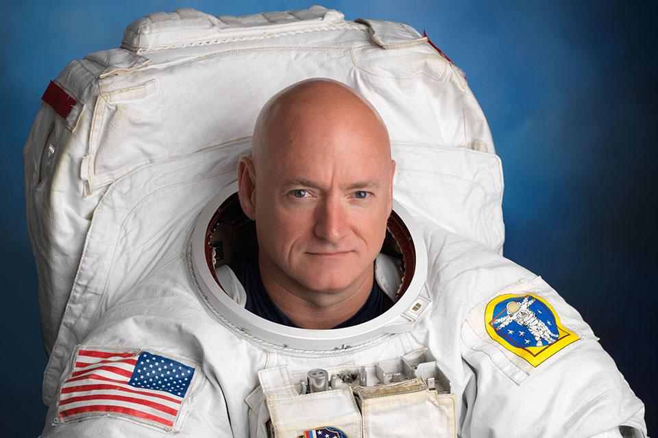 Distinguished Lecture Series to host astronaut Scott Kelly Feb. 8